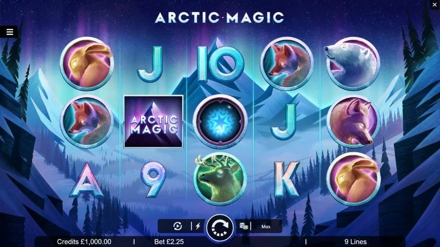 Grundspelet i Arctic Magic. Vi ser casinospelets olika symboler och en vinterbakgrund med ett berg i center. 