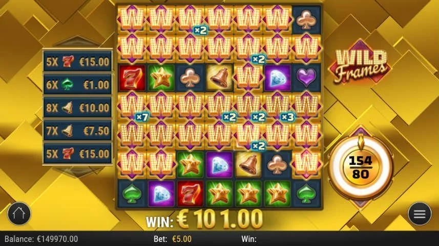 I denna bilden har bonusspelet aktiverats i Wild Frames. Bakgrunden har färgats guldig och större delen av spelfältet är fyllt av wild-symboler. Även en vinst på 101 euro delas ut i bilden.